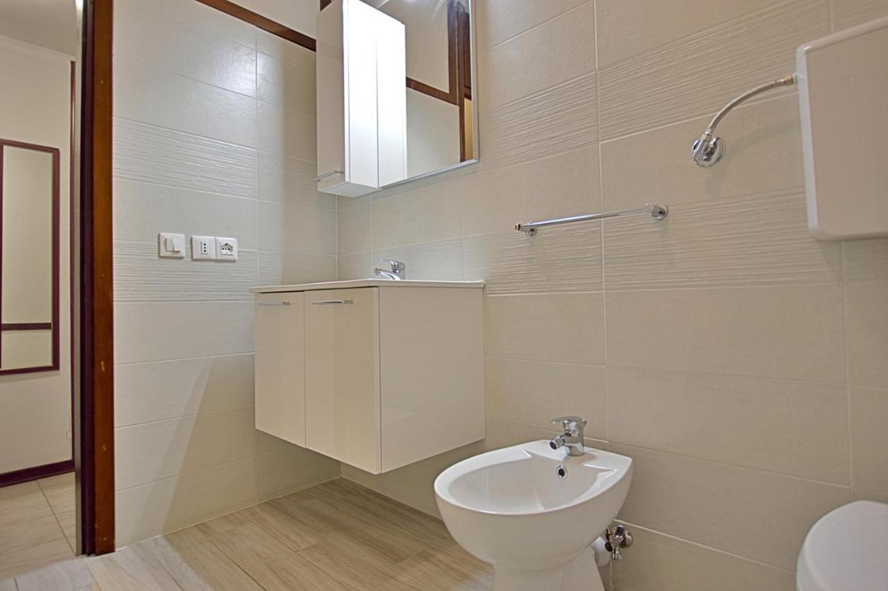 Condominio Luna 1 Линьяно-Саббьядоро Экстерьер фото
